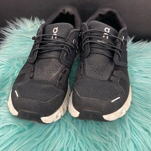 Qc women’s sneakers